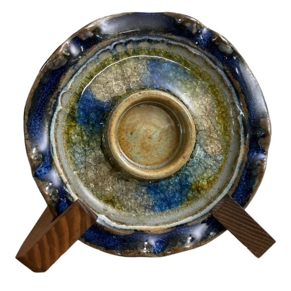 Artisan Pottery Cracked Glass
Tealight Holder Wavy Trim
Blue Cracked Glass - Picture 4 of 12